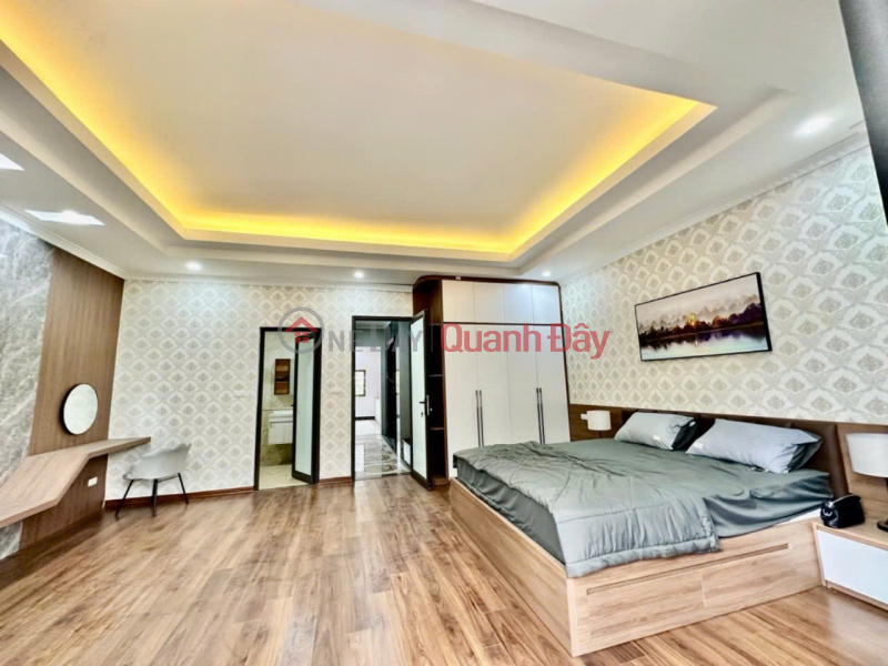 Property Search Vietnam | OneDay | Residential, Sales Listings | Rare house for sale on Nguyen Van Cu, alley bigger than street, business of all kinds, 45m, elevator, 6m frontage, price 13.9 billion