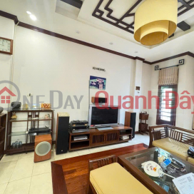House for sale on Ba Trieu street - 74m² x 6 floors - corner lot - income 100 million\/month - only 68 billion _0