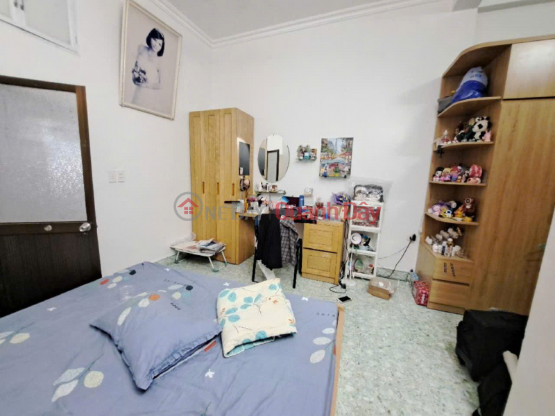 đ 4.9 Billion | BEAUTIFUL 5-STOREY HOUSE IN QUAN NHAN; NEAR STREET; ALLEY; AREA 30M2; PRICE OVER 4 BILLION