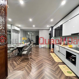 House for sale on Le Dai Hanh, 40m2, 5 floors, new and beautiful elevator, 4.5m frontage, 14.2 billion _0