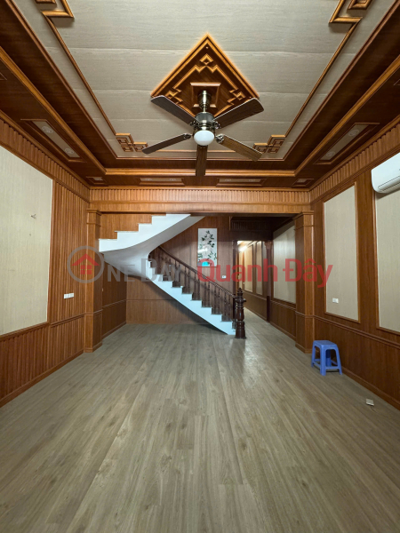 , Please Select | Residential | Sales Listings đ 11 Billion