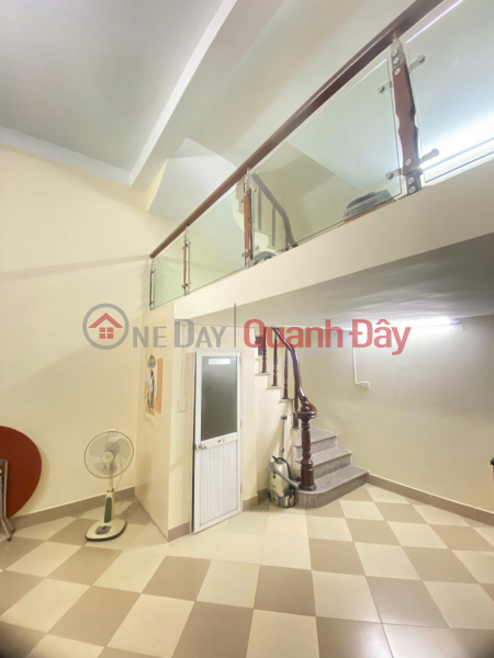 Property Search Vietnam | OneDay | Residential Rental Listings For garden cafe Whole house on Nguyen Thai Hoc Street, 35m2, 4 floors, 12 million