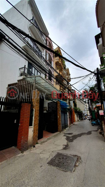 Lac Long Quan Townhouse for Sale, Cau Giay District. 77m Frontage 4m Approximately 16 Billion. Commitment to Real Photos Accurate Description. Owner Sales Listings