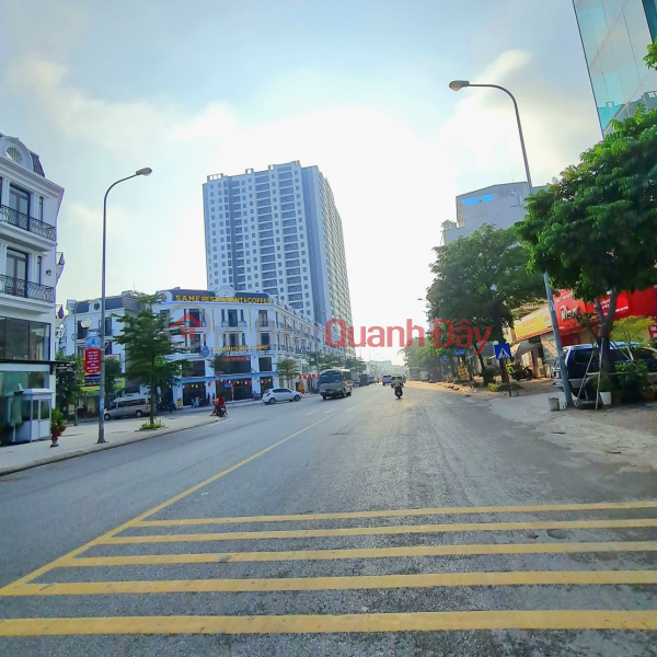 đ 34.57 Billion, 5-storey house with 500m2 floor, 100m2 of surface land in Thanh Trung, Trau Quy, Gia Lam. Contact 0936098052