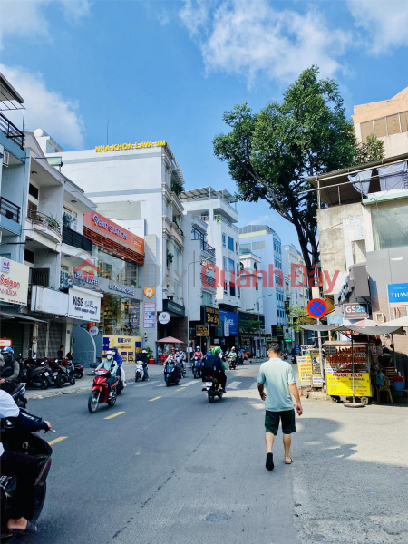 đ 8.7 Billion **House for sale in alley 281 Le Van Sy, ward 1, Tan Binh (4*15.5) for just over 8 billion