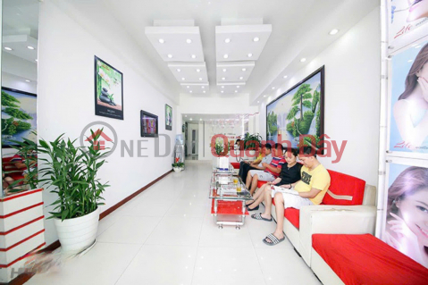 Owner for rent MBKD Truong Chinh, Tan Binh, Area 80m2, Rental price 24 million _0