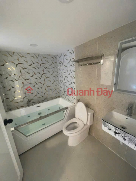Private house for sale in Au Duong Lan, 24.6 billion, 150m2, full legal documents, good price and reputation, Vietnam Sales, đ 24 Billion