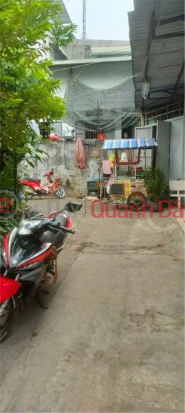 Nhà đẹp ngay trung tâm liên kề trung tâm quân 1 giá tốt chỉ 2,95 tỷ. Việt Nam Bán đ 2,95 tỷ