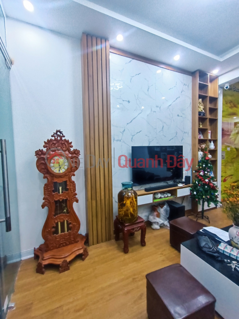 Selling private house Nguyen Khuyen, CAR contract, Plot 35m2X5Tnu 5 billion VND _0