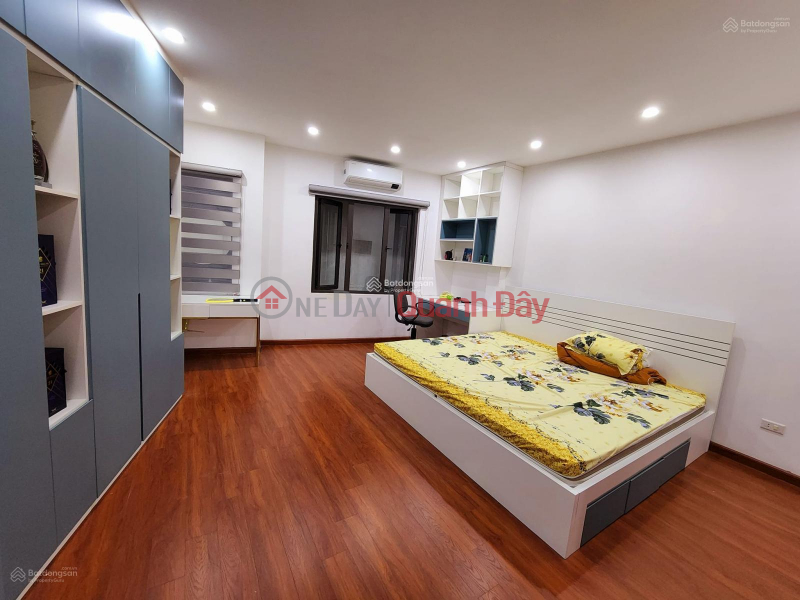 đ 3,5 tỷ Bán nhà đại từ 40m2 x5T giá 3,5 tỷ, gần chợ,đường,mới,đẹp,ở luôn