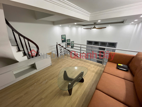 Only 1 house on Nguyen Luong Bang street, Dong Da, 35m, 4 floors, alley, beautiful house, ready to move in, only over 6 billion, contact 0817606560 _0