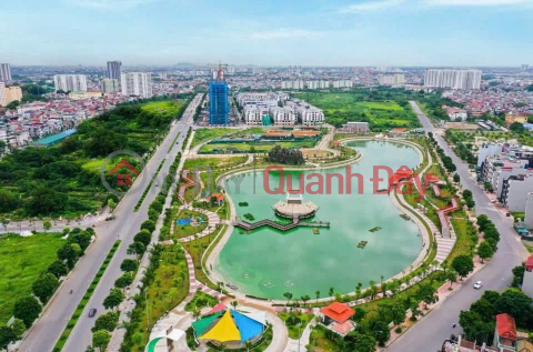 Ngoc Thuy mini villa, 120m x 3 floors, 6m frontage, landscaped garden, car access _0