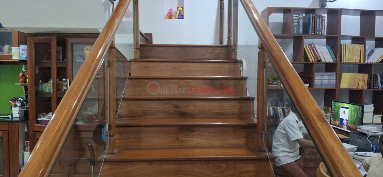 NHÀ 2 TẦNG 3 NGỦ– ĐẤT 100M2 – TRỤC CHÍNH MẸ THỨ – HÒA XUÂN 6.5 TỶ, Việt Nam | Bán, đ 6,5 tỷ