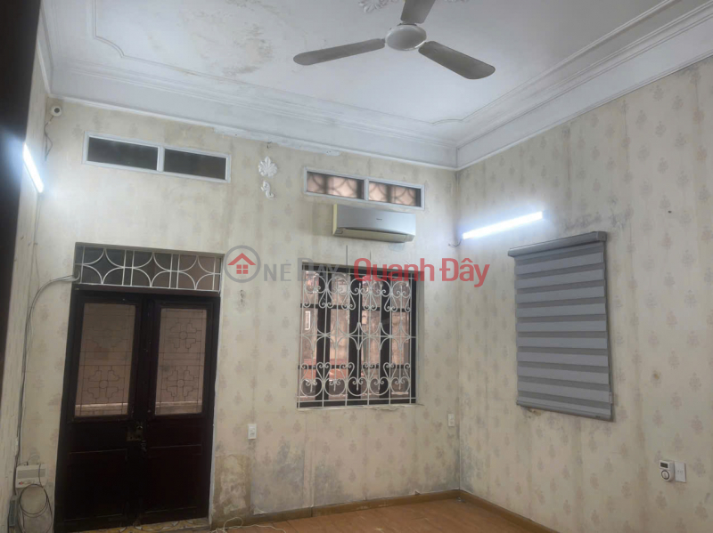 House for rent at alley 593 Minh Khai, 30m2 x 2 floors, 2 bedrooms, open plan, 8 million VND. Vietnam Rental, đ 8 Million/ month