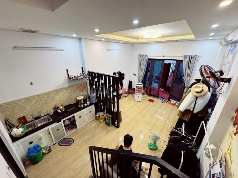 ► Gần MT Trần Cao Vân, 73m2, ngang 7, 3 tầng + 3 Phòng Trọ, thu 15.5 tr/th, hơn 4 tỷ Niêm yết bán