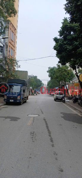 House for sale: Tran Thu Do, Plot, Business, Sidewalk, Car access, 70m2, 5 floors: over 16 billion Sales Listings