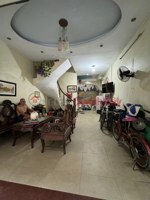 TRUONG DINH 46m X 5 FLOORS, 4.5M FRONTAGE, CAR ALLEY CONNECTING TO ALL WAYS, ONLY ABOVE 8 BILLION _0