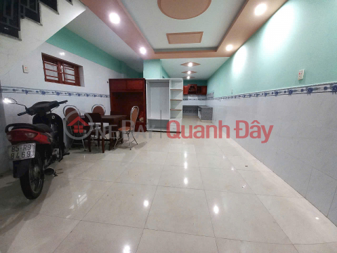 Bán nhà lầu gần BV Đồng Nai, đường nhựa 6m thông, chỉ 3tỷ690 _0