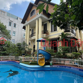 HOT! BEAUTIFUL HOUSE - GREAT PRICE! OWNER NEEDS TO SELL QUICKLY. Villa on Tran Ngoc Dien Street, former Thu Duc City, Ho Chi Minh City. _0