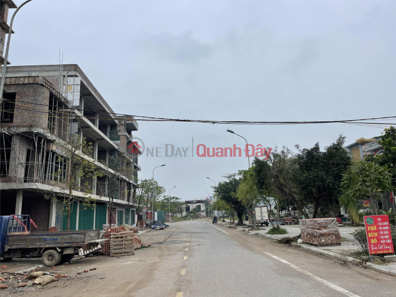 Property Search Vietnam | OneDay | Residential Sales Listings | Transfer of 5-storey house in Co Duong Tien Duong urban area, 30m road surface.