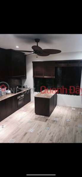 đ 13,9 tỷ, nguyễn trường tộ ba đình 37m x5 tầng 13,9 tỷ lô góc,1 nhà ra phố