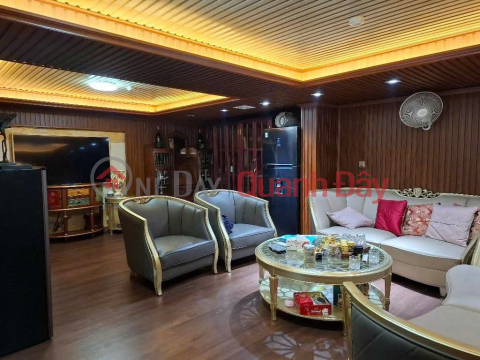 BEAUTIFUL HOUSE FOR SALE IN CAU GIAY, CORNER LOT, CAR ACCESS, GREAT BUSINESS, AREA 75M2, WIDE FRONTAGE, PRICE 25 BILLION _0