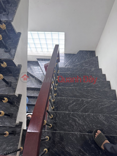 đ 69.8 Billion Office building for sale on Nguyen Chinh street, 180m2, 8 floors with elevator, 6.5m frontage, 69.8 billion, car access, business