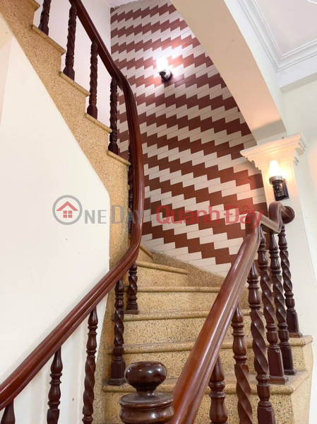 Private house for rent in Kham Thien lane, Dong Da, area 30m - 4 floors, 3 bedrooms, 2 bathrooms, fully furnished, price 11 million Vietnam | Rental đ 11 Million/ month