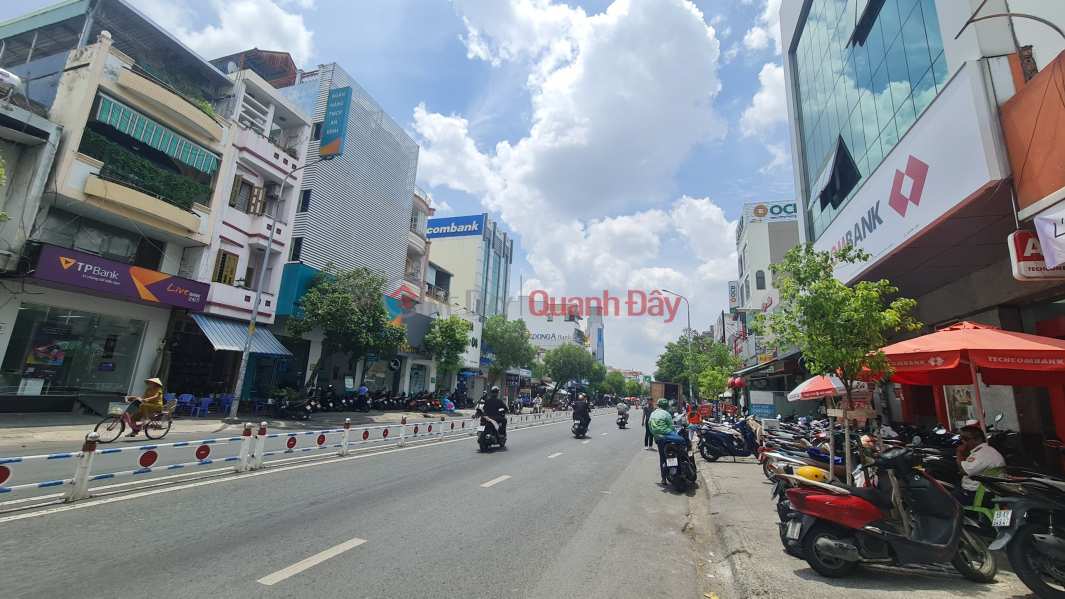 Property Search Vietnam | OneDay | Residential | Rental Listings, RARE - House for rent on Nguyen Son Street, 240m2, 1 Floor - 12M WIDTH