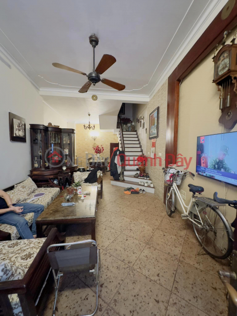 Quan Su House for sale, 45m2, 5 floors, 13.5 billion, wide, bright alley, top business _0