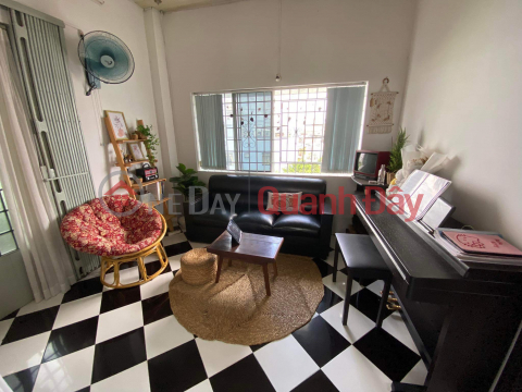 Owner needs to sell apartment Nguyen Dinh Chieu, Ward 4 Quan Phu Nhuan, Ho Chi Minh. _0