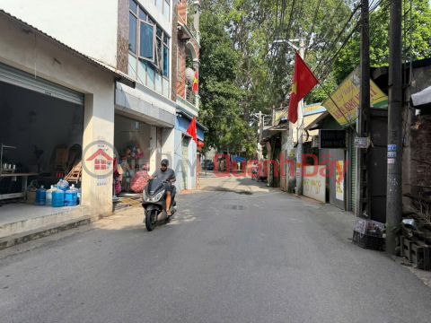 BEAUTIFUL LAND LOT FOR SALE 32M IN BIEN GIANG-HA DONG-HANOI _0