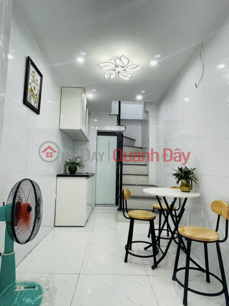 Nguyen An Ninh townhouse for sale, 17m x 5 floors, about 1 billion Sales Listings