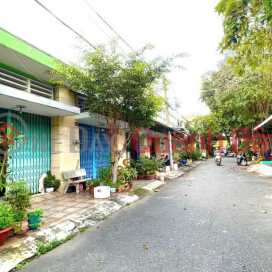 House for sale with park view, close to Hiep Thanh market, district 12, area 4x16m, 3 bedrooms, 8m road _0