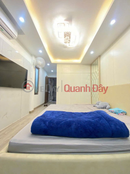WIDE ALLEY - CAR PARKING AT DOOR - BUSINESS Truong Chinh 40m2, X 6 floors, 3.4m frontage, 14.5 billion Dong Da. Vietnam | Sales đ 14.5 Billion