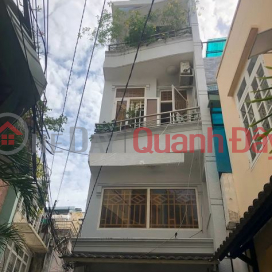 House in Nguyen Kiem alley, 4.5x12m, 6 rooms, only 17 million _0