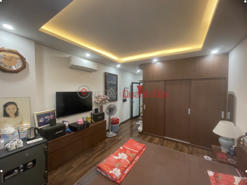 đ 14.5 Billion House for sale in Hoang Nhu Tiep, Bo De, 4 floors, 60m2, CAR alley, THROUGH, ELEVATOR, fully furnished