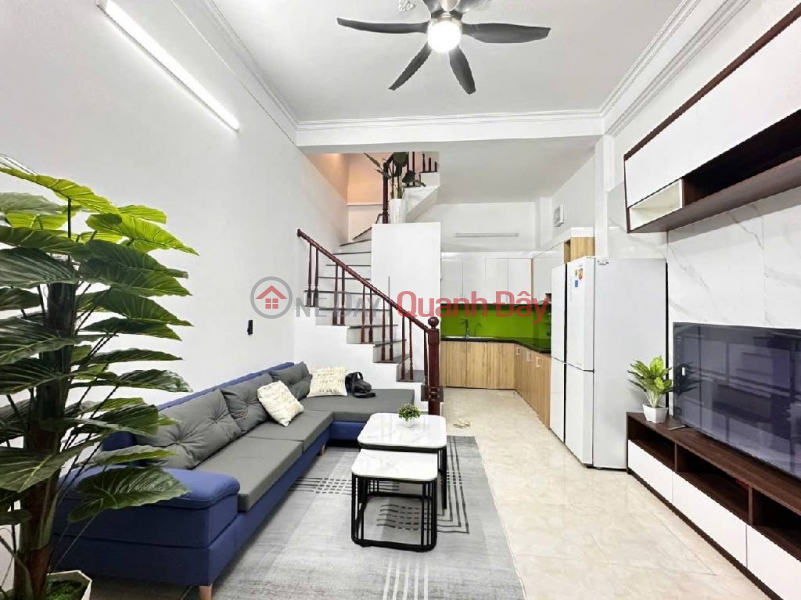 CẦU GIÂY Ô TÔ 10M,SÁT PHỐ-NHÀ ĐẸP FULL NỘI THẤT 30M-8 TỶ800 Niêm yết bán