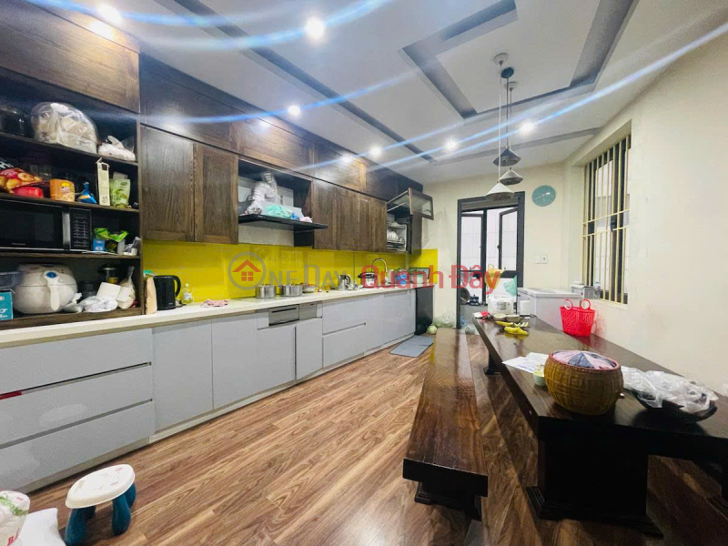 đ 85 Billion | 8-STORY HOUSE FOR SALE, ALLEY 84 NGOC KHANH, 110M², 9.8M FRONTAGE, CAR ACCESS, PRIME LOCATION FOR BUSINESS, PRICE 85 BILLION VND, 0878168006