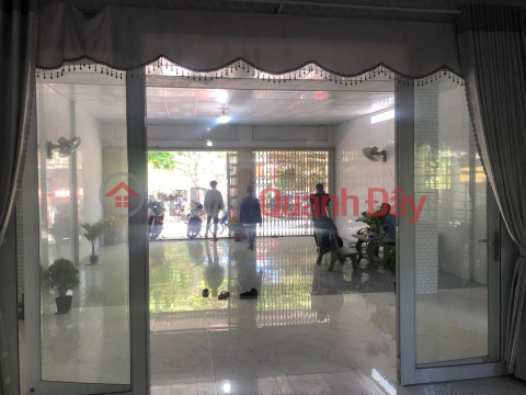 Whole house for rent and comfortable business with 7m frontage price 3 million\/month right near Thanh million market, Chau _0