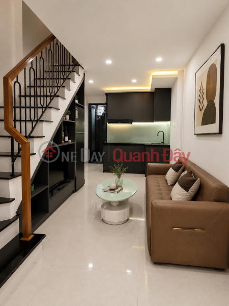 ► Nhỉnh 3 tỷ nhỏ, góc kiệt thẳng thông Trần Cao Vân - Nguyễn Tất Thành, giáp Hải Châu Niêm yết bán