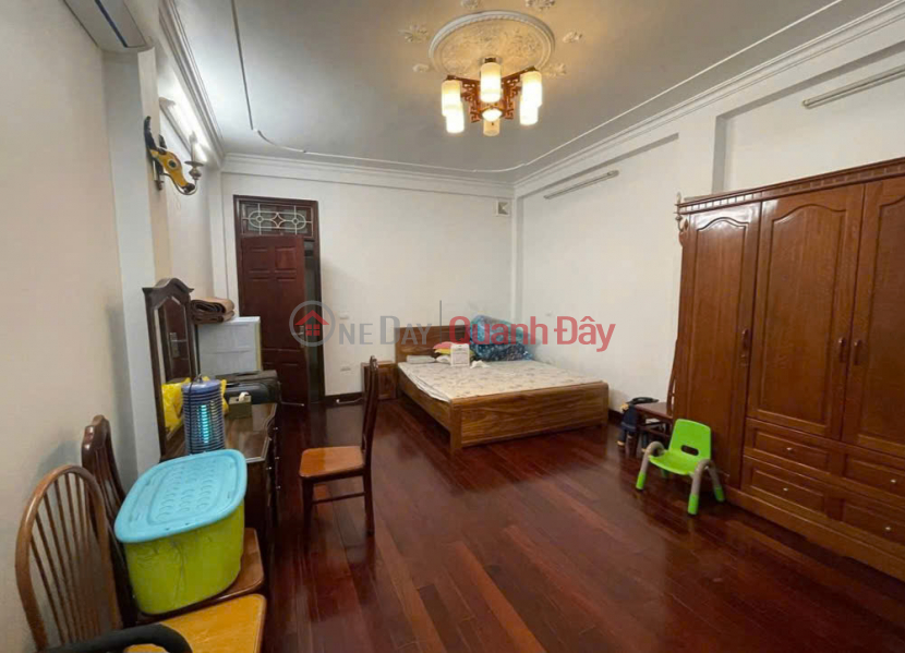 NHÀ ĐẸP DÂN XÂY, PHỐ CẦU GIẤY, 6 TẦNG THANG MÁY, GẦN Ô TÔ TRÁNH – NHỈNH 10 TỶ Việt Nam, Bán đ 10,5 tỷ