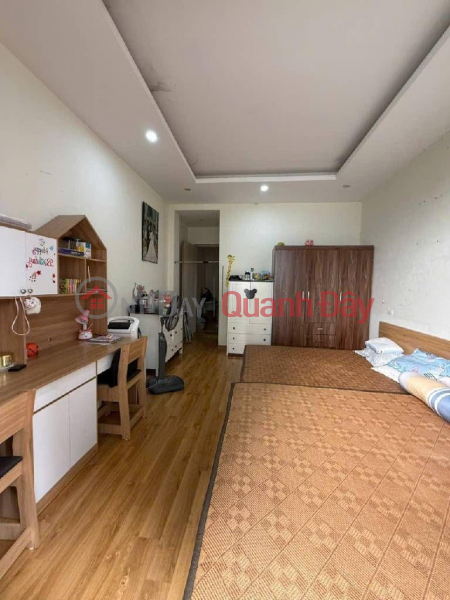 HOUSE FOR SALE IN THACH BAN, 4-STORY BUILT BY THE OWNER - MAIN ALLEY FRONTAGE - 4-SEATER CAR CAN PARK AT THE DOOR - 7 BILLION VND, Vietnam Sales đ 7 Billion