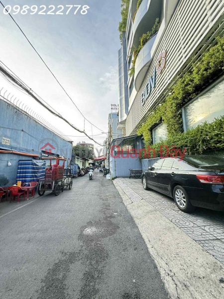 BÁN NHÀ ĐƯỜNG 3/2 , P12- XE HƠI ĐẬU CỬA - KHU PHÂN LÔ -SỔ VUÔNG ĐẸP - 5 TẤM HC ĐỦ- 4PN . MT 8 Niêm yết bán