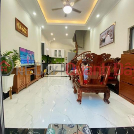 IT'S SO URGENT!! Ms. Hoa sold a house in Lai Xa that is URGENT, SPACIOUS _ 33m2 x 5T for 2.9 billion. _0