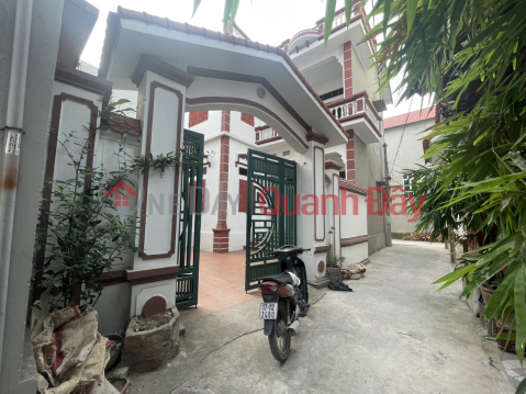 Land for sale 210 m2, gift for a villa, 2 floors, Tan Chi Tien du Bac Ninh commune Price 13 million\/m2 _0