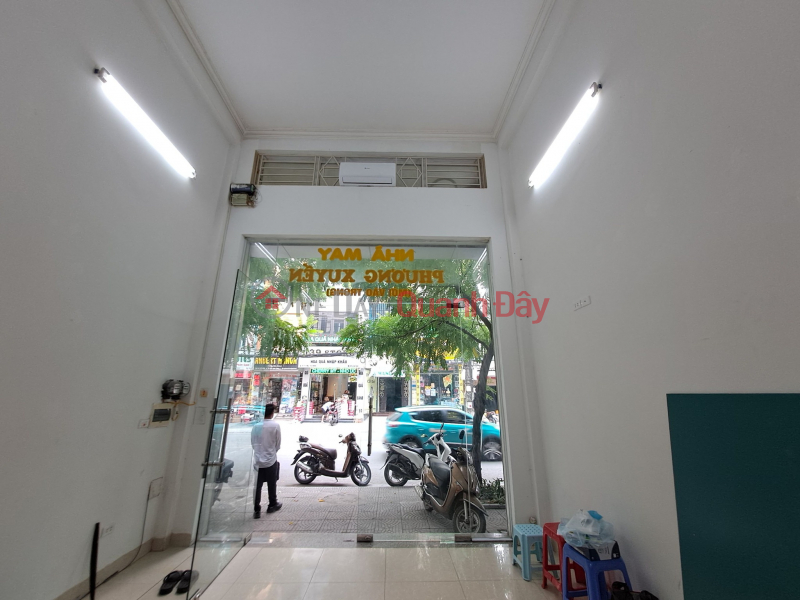 Property Search Vietnam | OneDay | Residential, Sales Listings RARE, HA DONG BRAND MOTORHOUSE FOR SALE, SUPER WIDE FRONT FRONT, CENTRAL STREET FACE OF HA DONG DISTRICT, TOP BUSINESS AT REASONABLE PRICE
