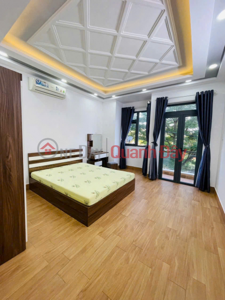 NHÀ DÂN TRÍ CAO - 4 TẦNG HẺM XE HƠI THÔNG - CẠNH PHÚ MỸ HƯNG, HƠN 6 TỶ, Việt Nam, Bán | đ 6,6 tỷ