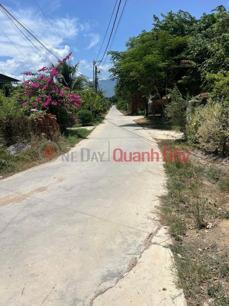 Land for sale in Ninh Xuan near primary school. Selling price 1 billion! Sales Listings