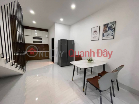 House for sale, 2-storey, 2m alley, Hoang Dieu street, 3 bedrooms, 3 bathrooms _0